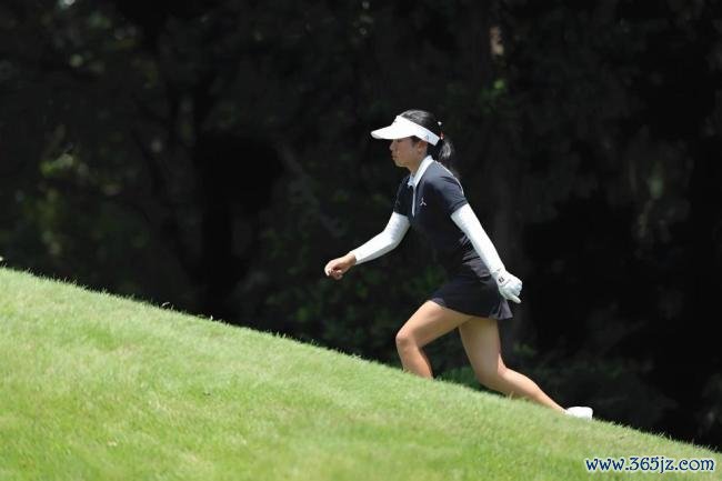 刘国梁繁盛地跟男儿刘宇婕拥抱 见证历史技巧