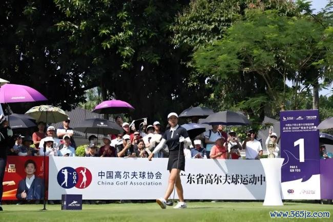 刘国梁繁盛地跟男儿刘宇婕拥抱 见证历史技巧